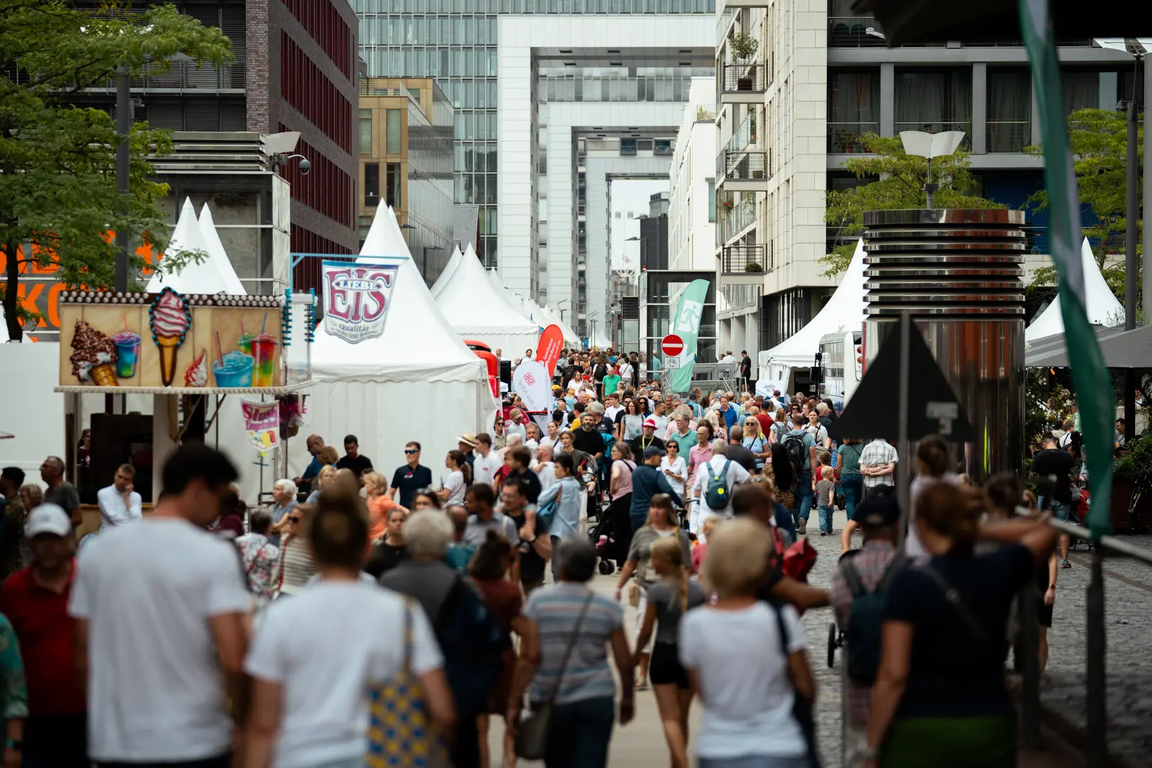 sicherheitsdienst-großveranstaltung Crowdmanagement beim NRW Tag in Köln
